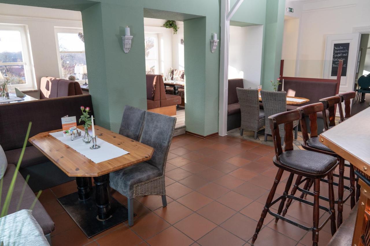 Hotel Am Wasserschloss Glücksburg Екстериор снимка
