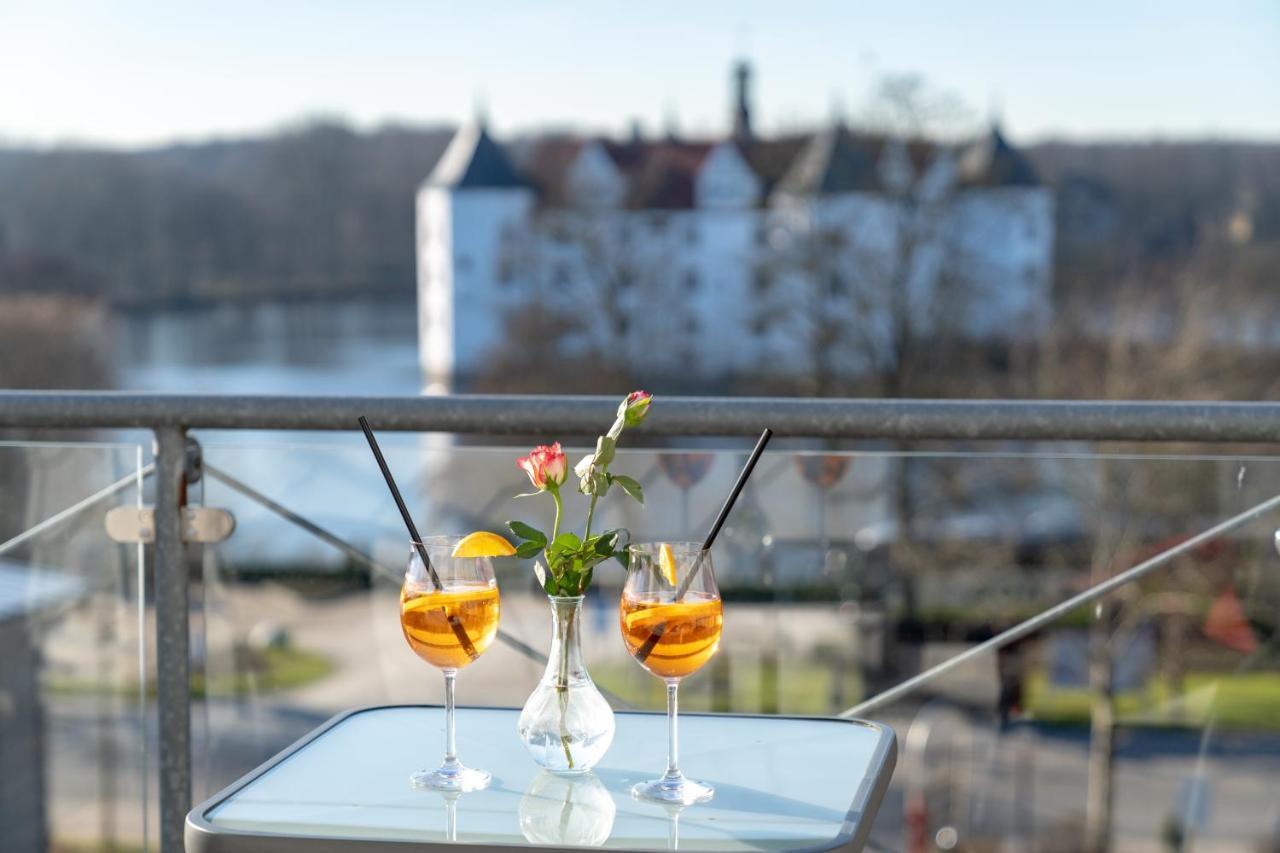 Hotel Am Wasserschloss Glücksburg Екстериор снимка